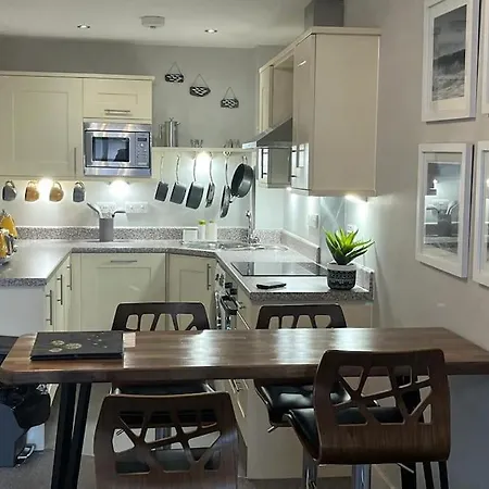 Fabulous Flat Near Fistral Apartment Newquay (Cornwall)